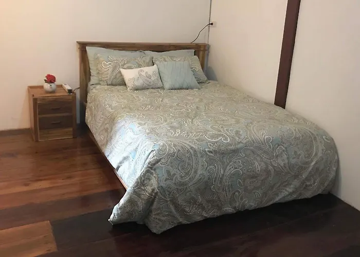 Maa Damnoen Bed & Breakfast