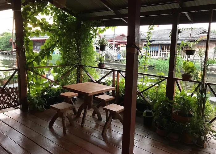 Bed & Breakfast Maa Damnoen 2*